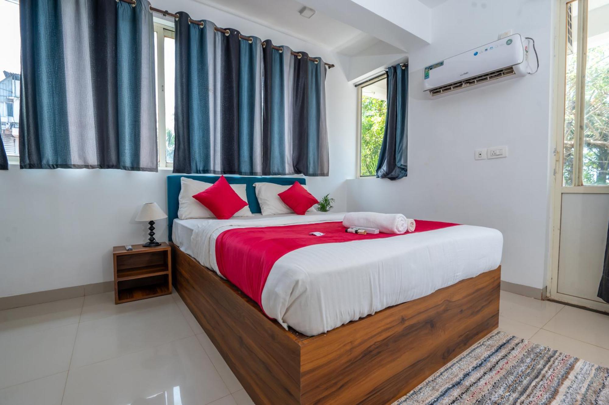 Morjim Sea Waves-Beach Front Hotel المظهر الخارجي الصورة