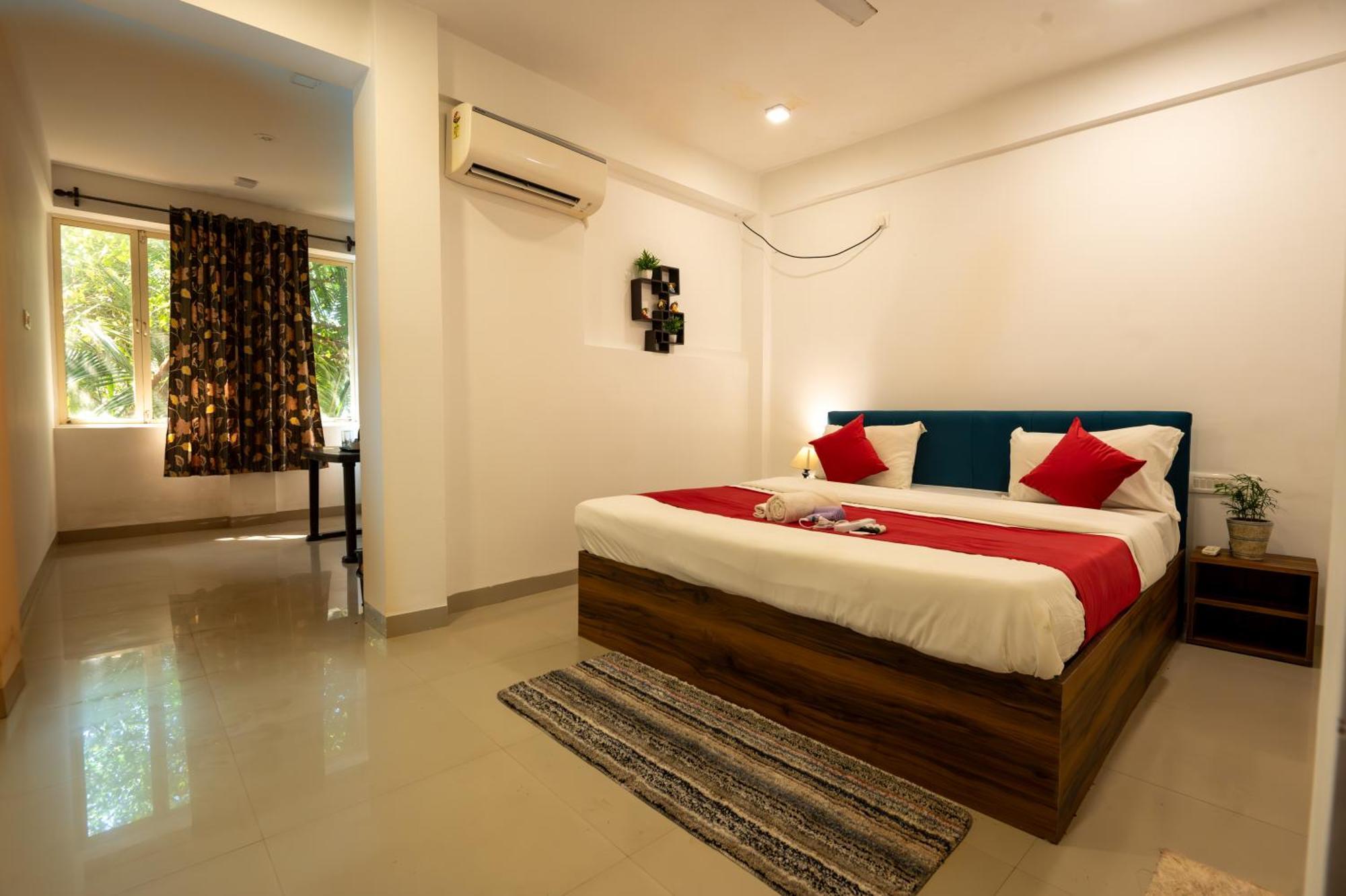 Morjim Sea Waves-Beach Front Hotel المظهر الخارجي الصورة