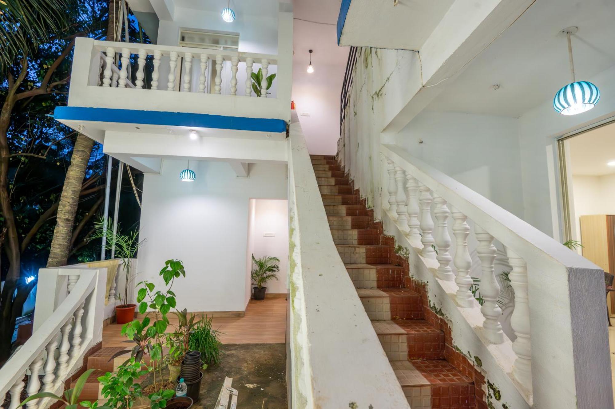 Morjim Sea Waves-Beach Front Hotel المظهر الخارجي الصورة